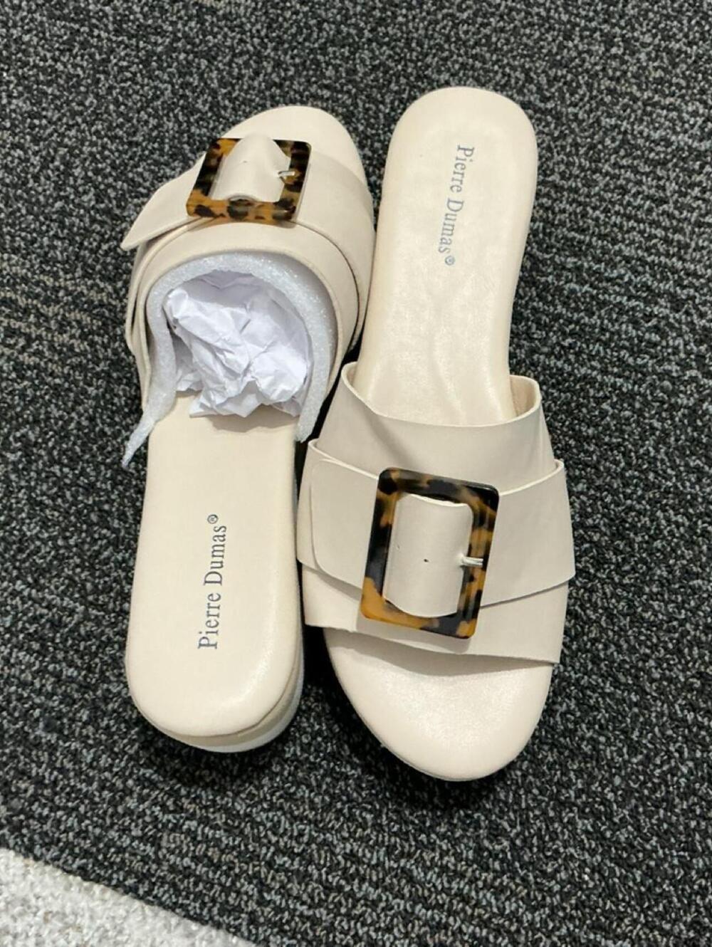 Pierre Dumas Women's Tan and Cream Sandal